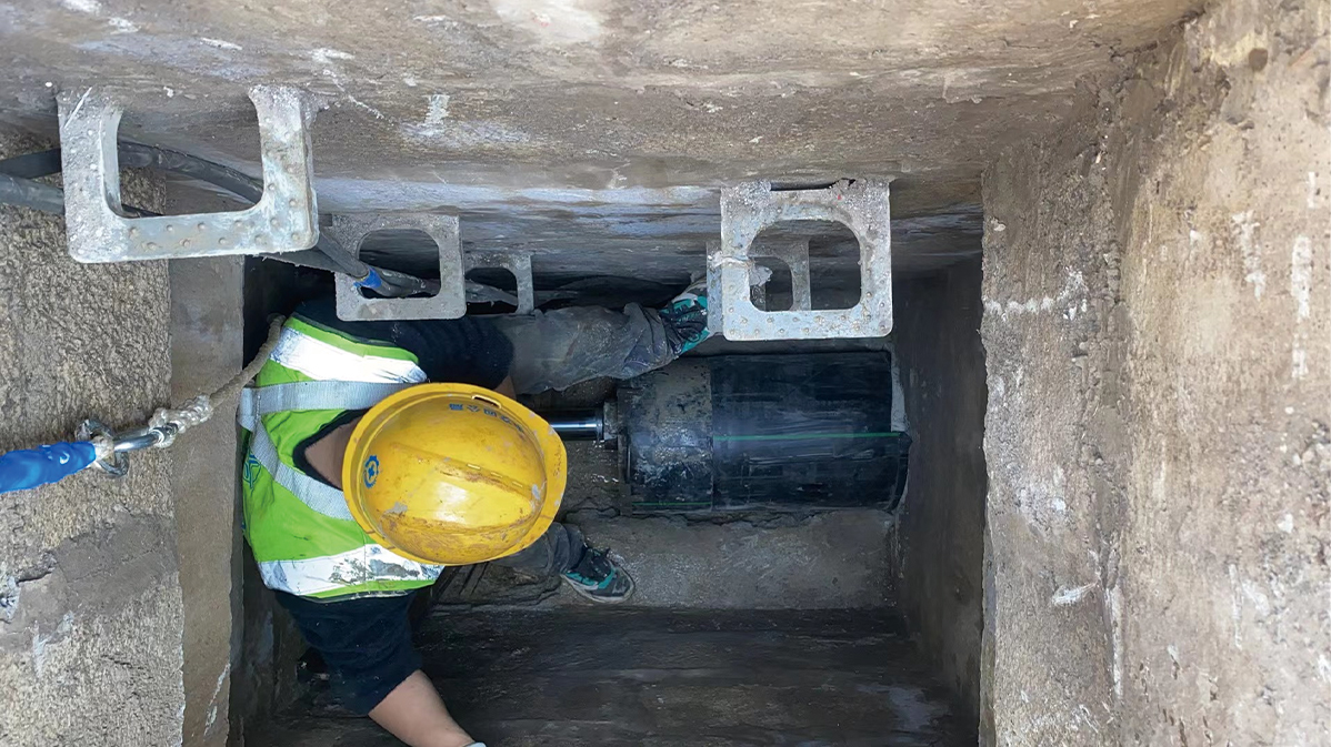 青原HDPE短管内衬法